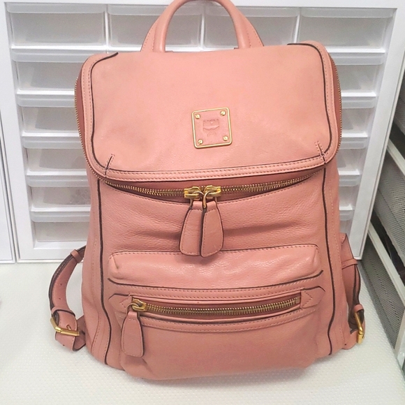 MCM Handbags - 🇮🇹VERY RARE MCM Pink Leather Large Backpack